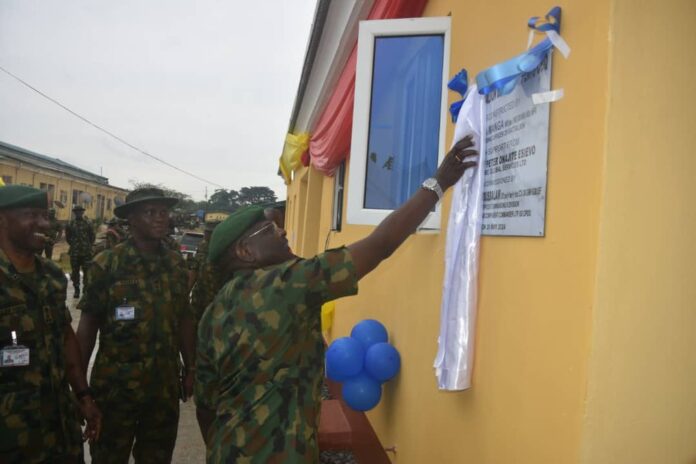Nigeria Army Commissions Newly Built 8 Flat For CBQ In Port Harcourt Barracks